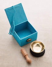 Load image into Gallery viewer, Fair Trade Chakra Energy Meditation Singing Bowl Set