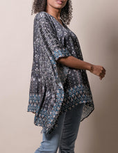 Load image into Gallery viewer, Fair Trade Flowy Tunic - Black Floral
