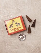 Load image into Gallery viewer, Kamini Incense Cones