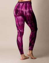 Load image into Gallery viewer, Shibori Tie-Dye Leggings