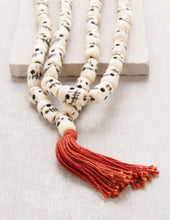 Load image into Gallery viewer, Tibetan Skull Bead Necklace