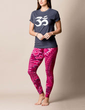 Load image into Gallery viewer, Starburst Tie-Dye Leggings