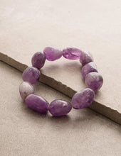 Load image into Gallery viewer, Amethyst Beaded Bracelet

