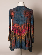 Load image into Gallery viewer, Around Town Tie-Dye Wrap
