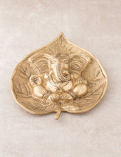 Load image into Gallery viewer, Brass Ganesh Bodhi Leaf Wall Hanging
